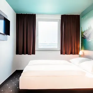 Muenchen-putzbrunn Hotel