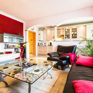 Messenaehe Appartement Keulen
