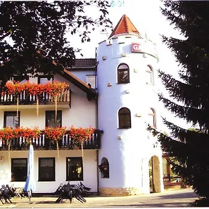 Hotell Turm, Grunhaid